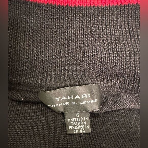 Tahari Black Knit Short Sleeve Mock Turtleneck Sweater with Red Trim - Size 6 - Picture 10 of 13